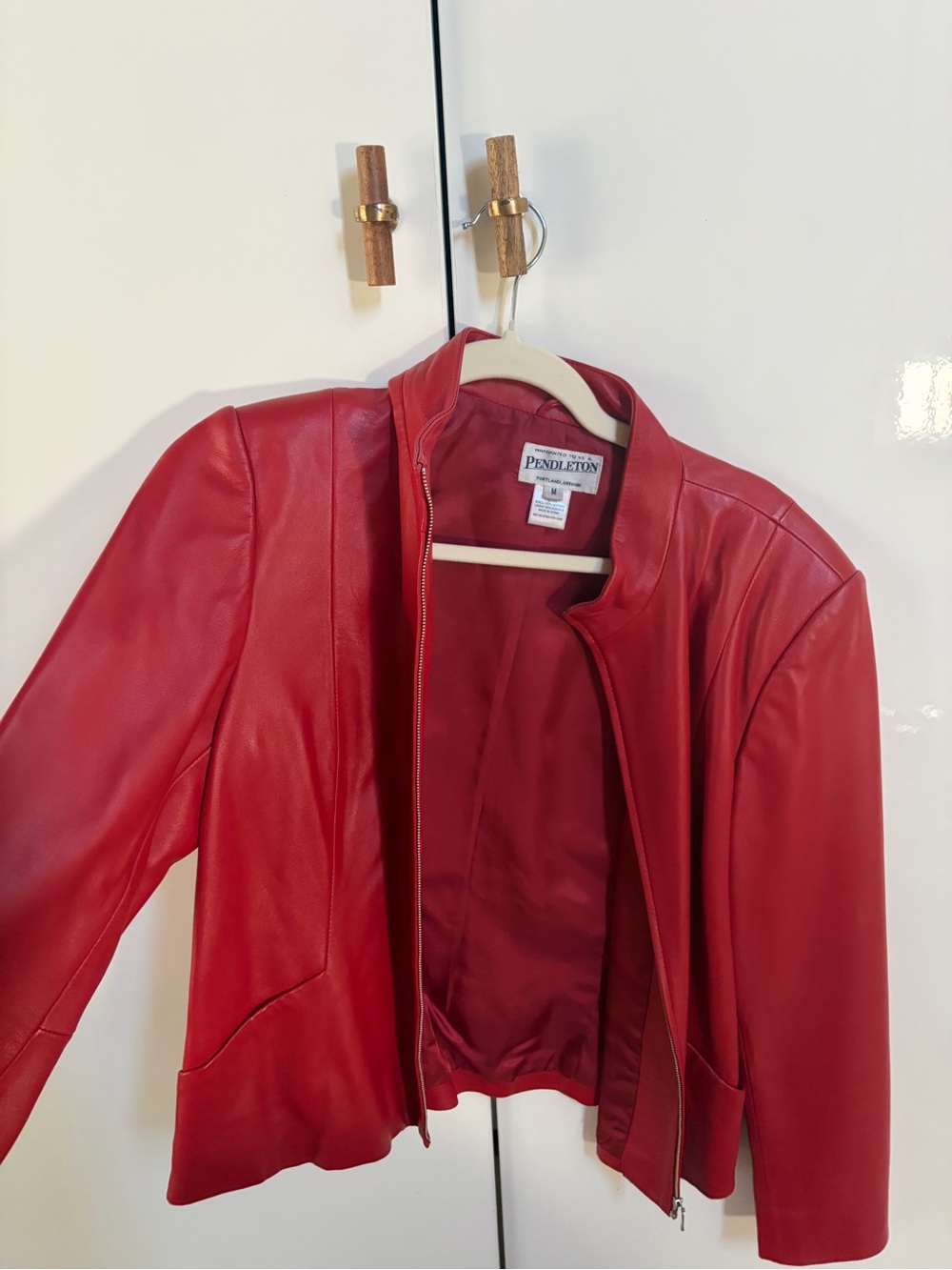 Pendleton Women's Red Leather Zip-Front Jacket 100% leather